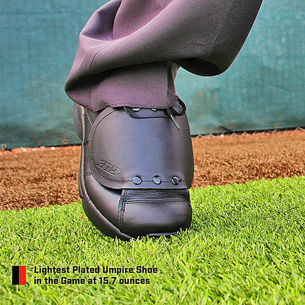 Patent Leather Umpire Shoes E572