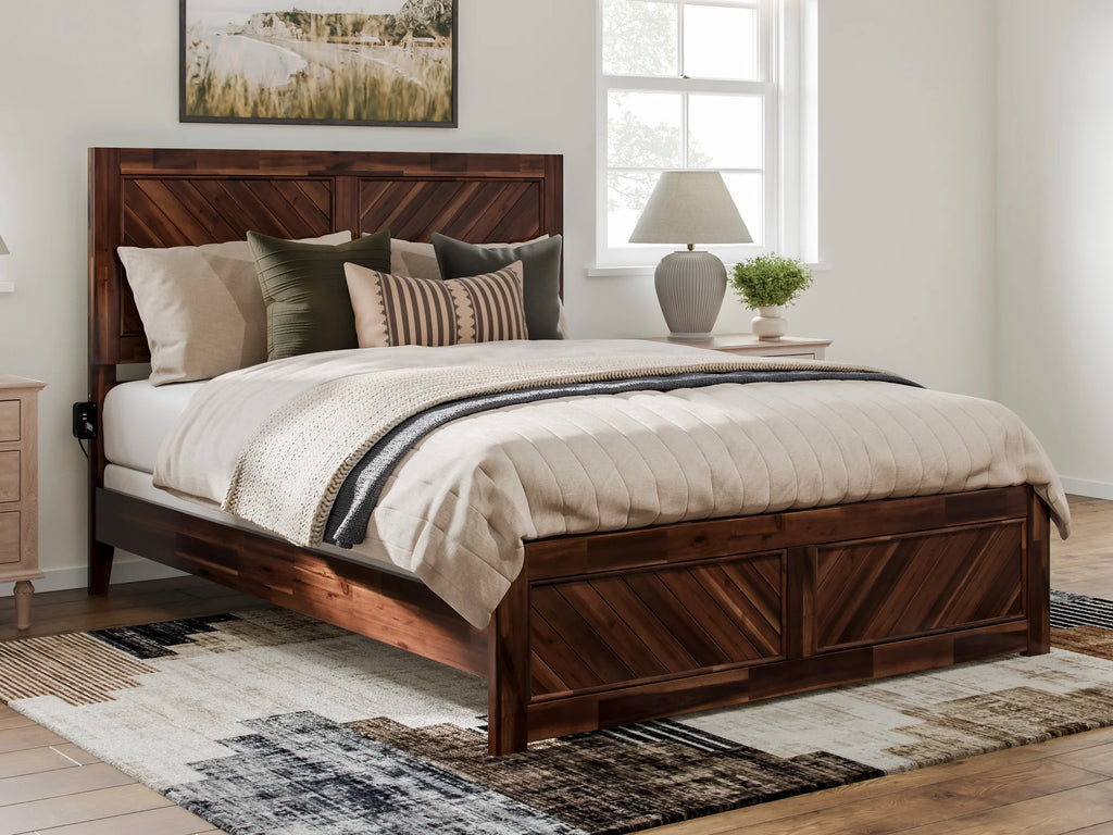 Queen Solid Wood Low Profile Platform Bed with Footboard, Walnut P51953