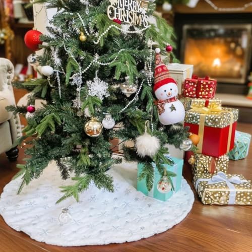 48 Inch White Faux Fur Christmas Tree Skirt with Sequin Snowflakes Q687