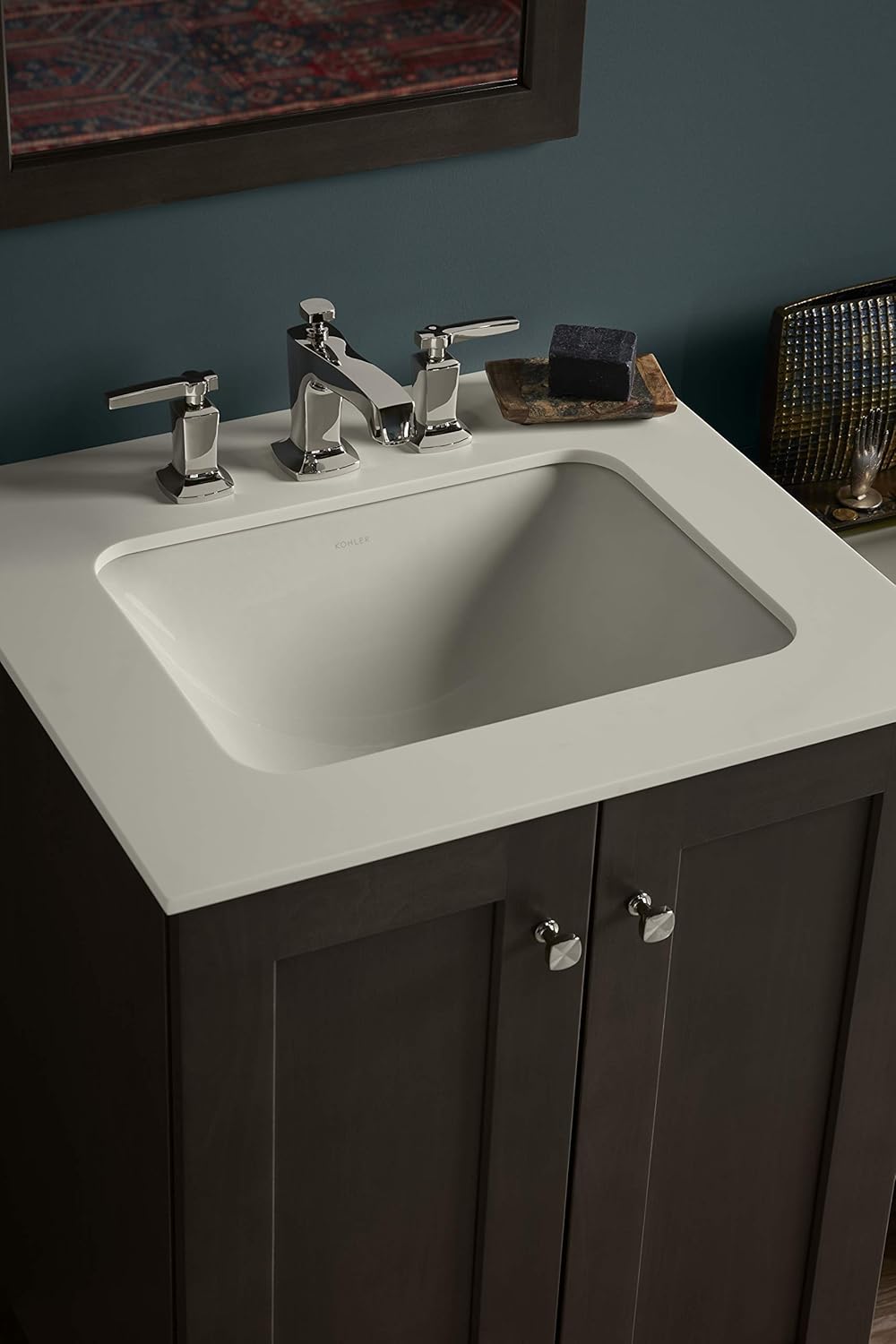 White Under-Mount Bathroom Sink T612