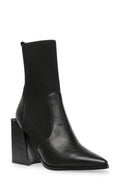Black Leather Shoes Z573608