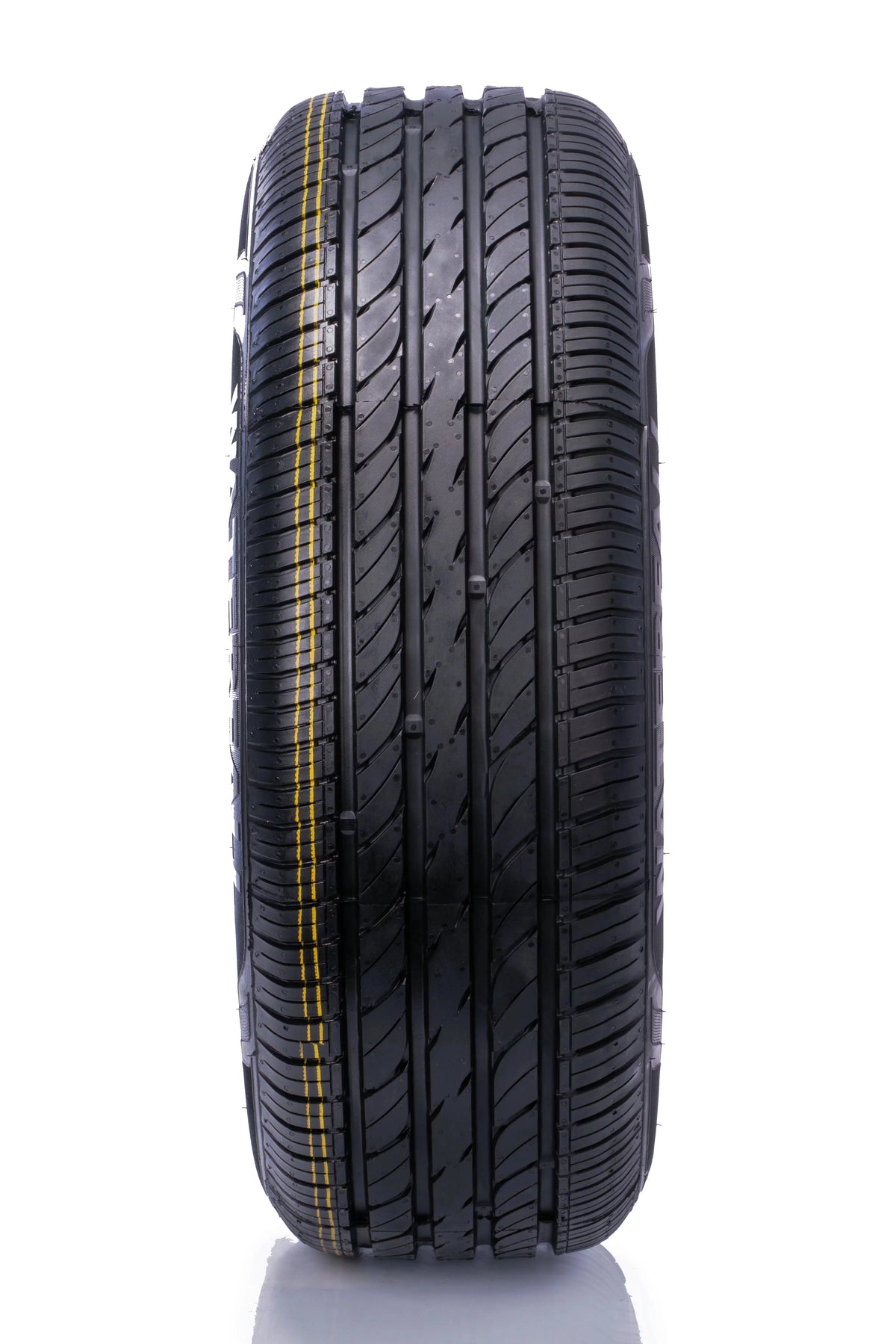 185/60R15 84V Passenger Tire P871
