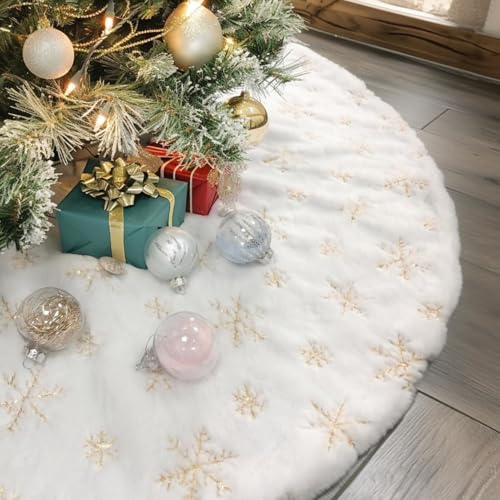 48 Inch White Faux Fur Christmas Tree Skirt with Sequin Snowflakes Q687