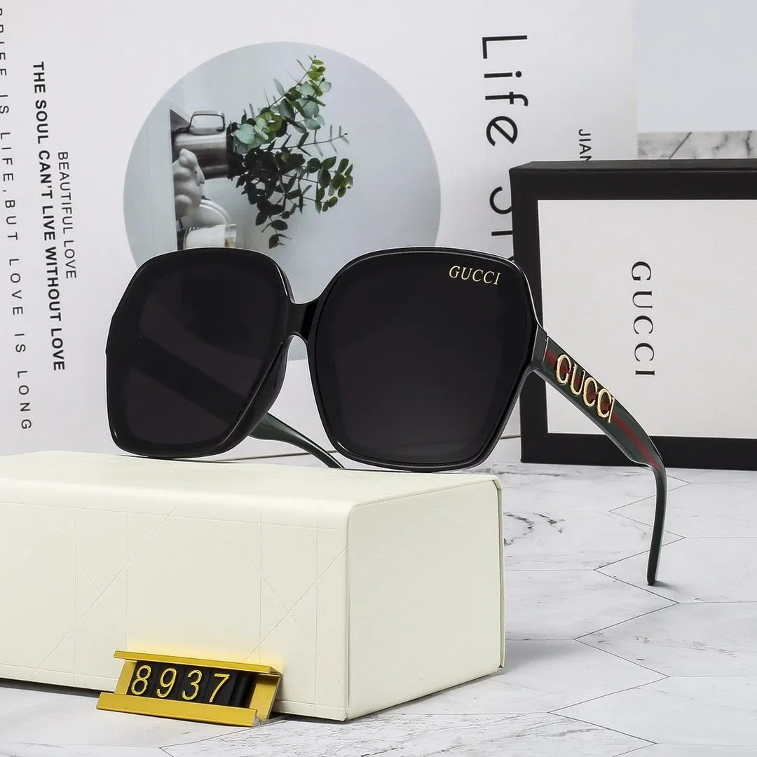 Classic Big Frame Sunglasses E280595