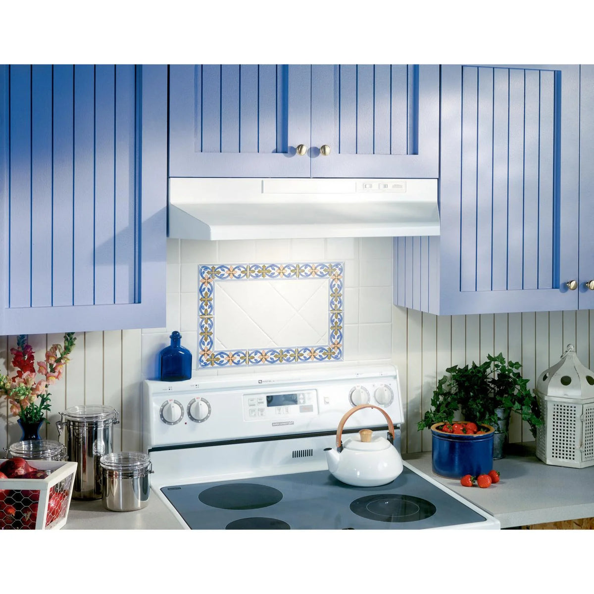 White 30 Inch Convertible Under Cabinet Range Hood T1180
