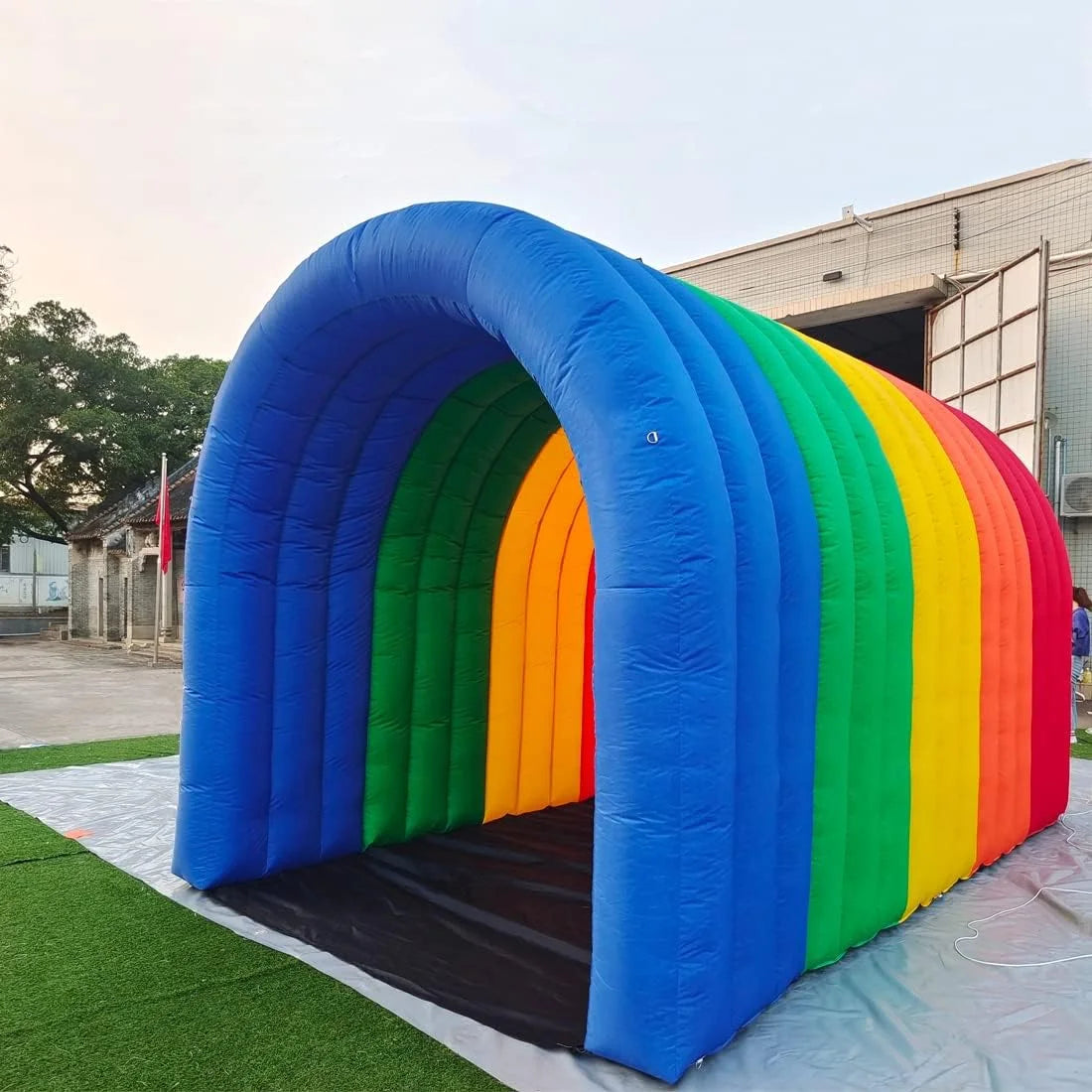 Inflatable with Air Blower and Separable Mat S1855