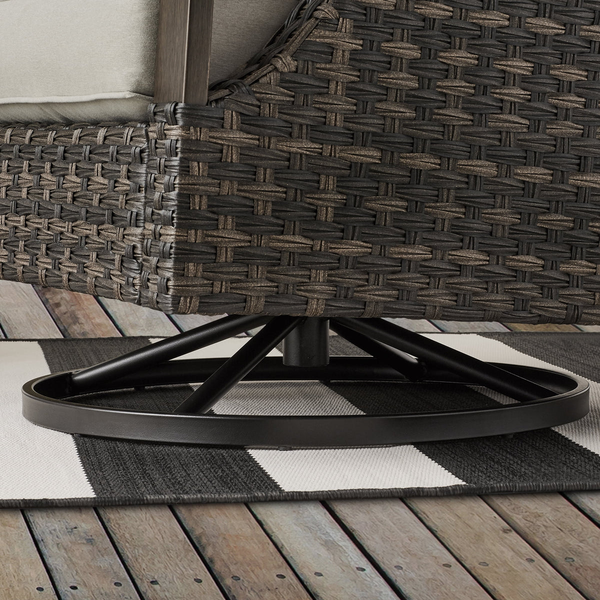 Brown 4 Piece Steel Conversation Set with 2 Swivel Rocker V966