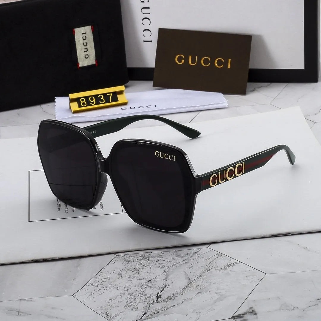 Classic Big Frame Sunglasses E280595