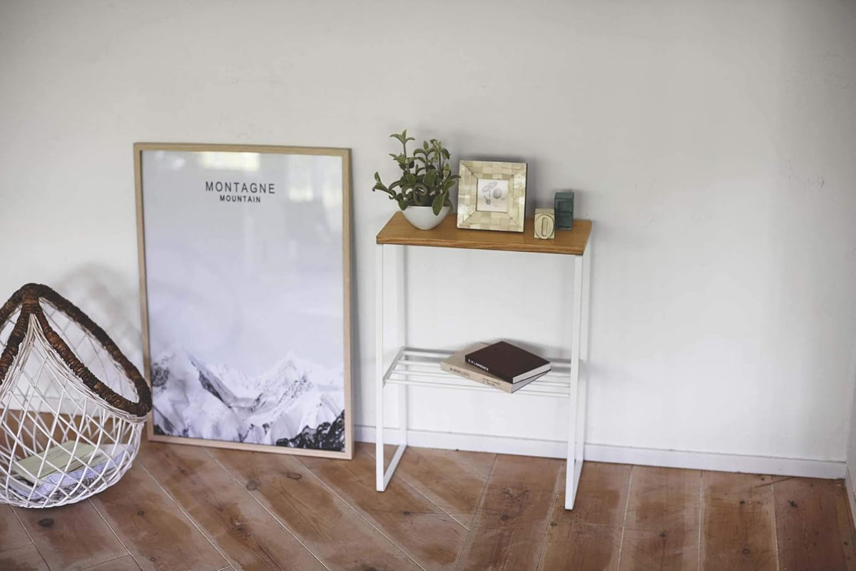 White Narrow End Table D925575