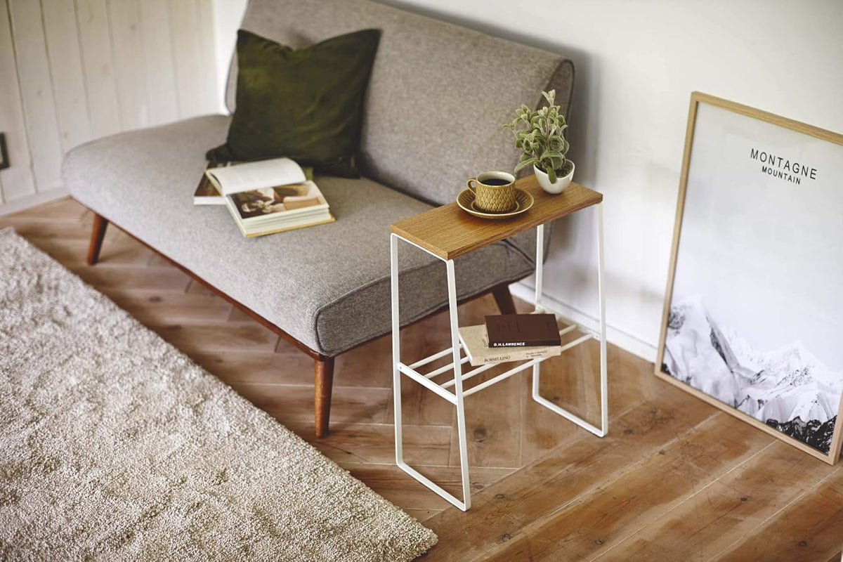 White Narrow End Table D925575