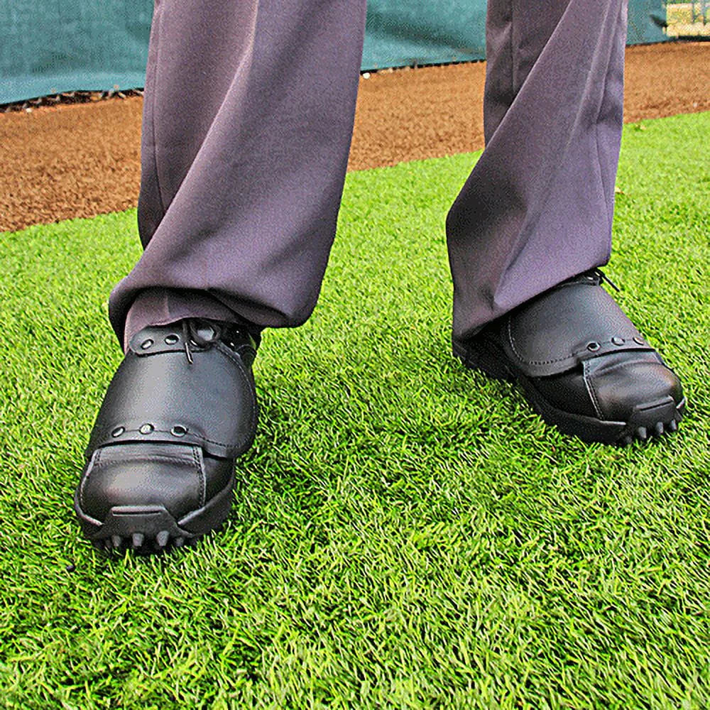 Patent Leather Umpire Shoes E572