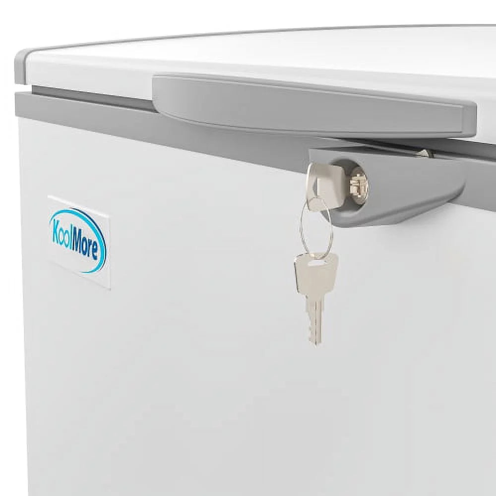 77 in. 24 Cu. ft. Chest Freezer B2028