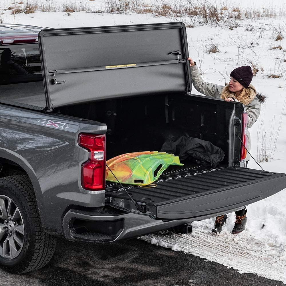 Soft Tri-Fold Truck Bed Tonneau Cover B4122